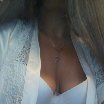 Вика: проститутки индивидуалки в Сочи