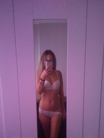 Вика: проститутки индивидуалки в Сочи