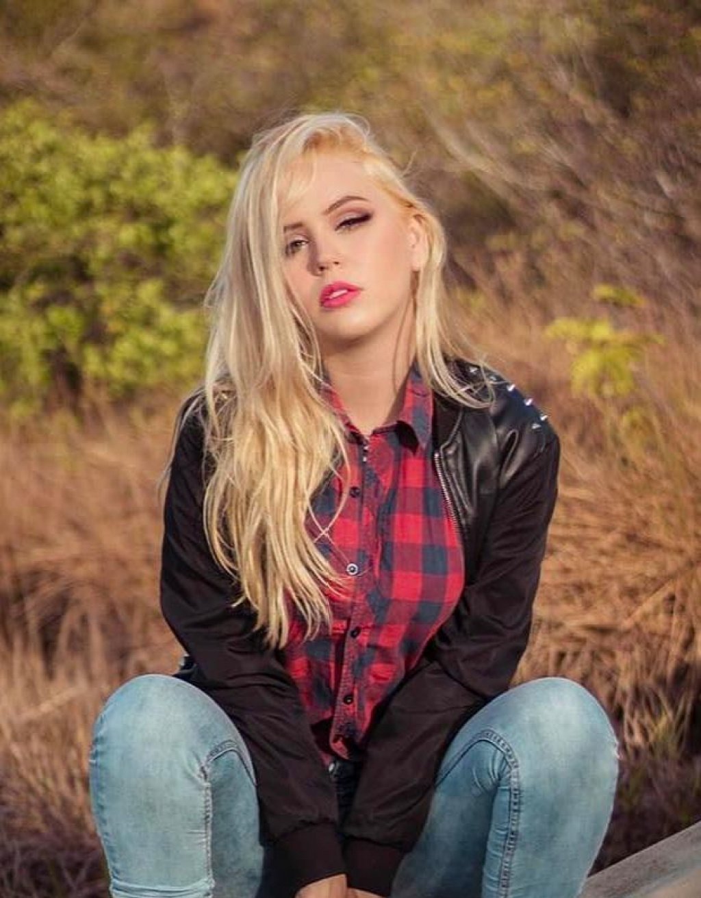 Лера фото: проститутки индивидуалки в Сочи