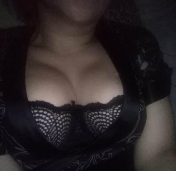 Зарина фото: индивидуалка проститутка Сочи