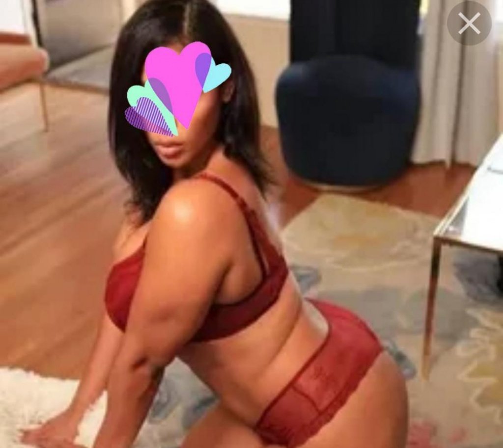 Соня: проститутки индивидуалки в Сочи