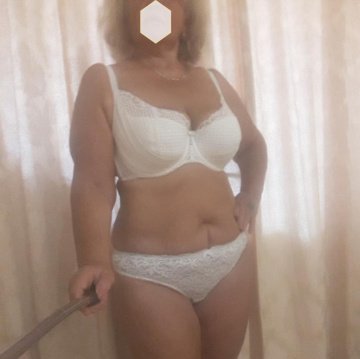 Милана: индивидуалка проститутка Сочи