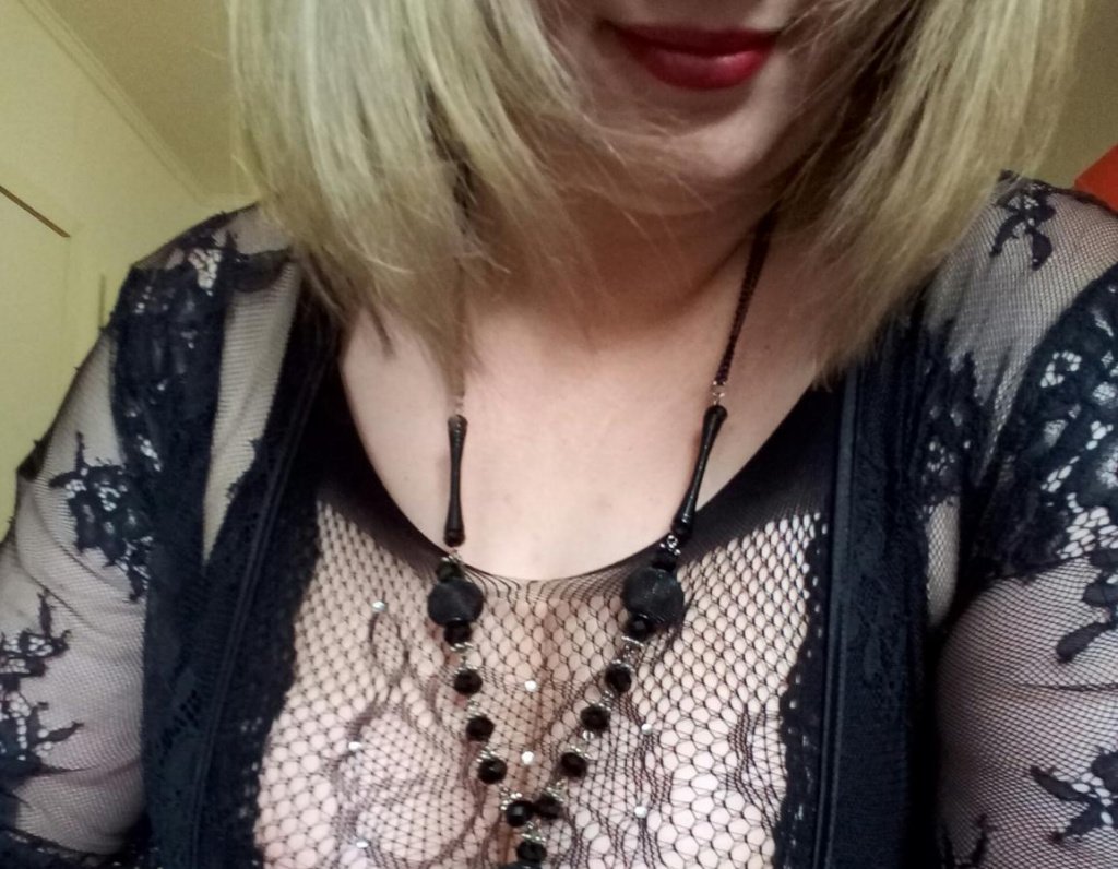 Мила: проститутки индивидуалки в Сочи