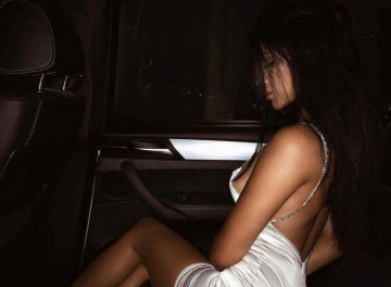 Каролина: индивидуалка проститутка Сочи